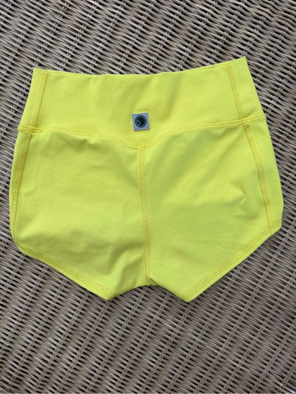 FIVE THE LABEL Neon Shorts YXL